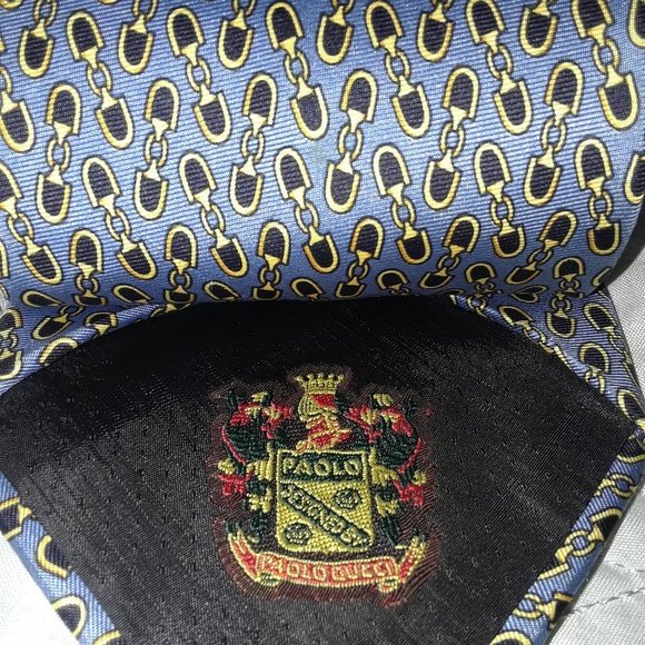 Paolo Gucci Necktie - Picture 2 of 3